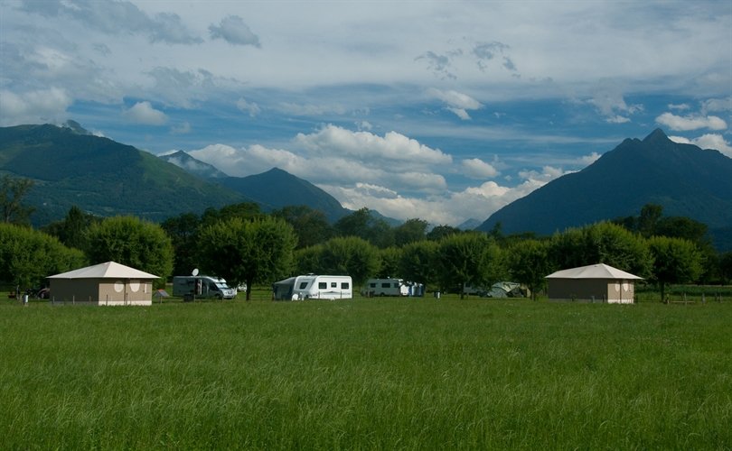 Aire-Naturelle-de-Camping-Bellevue