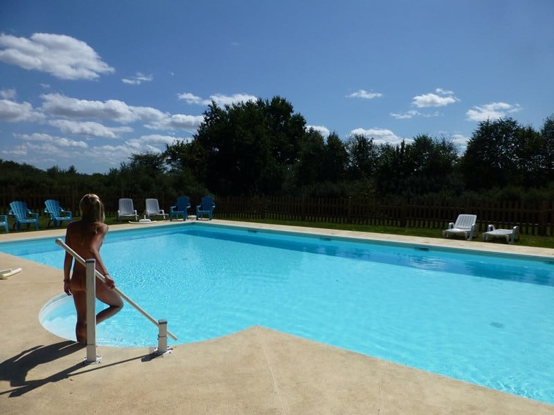 Naturisten-Camping-Les-Fourneaux-1