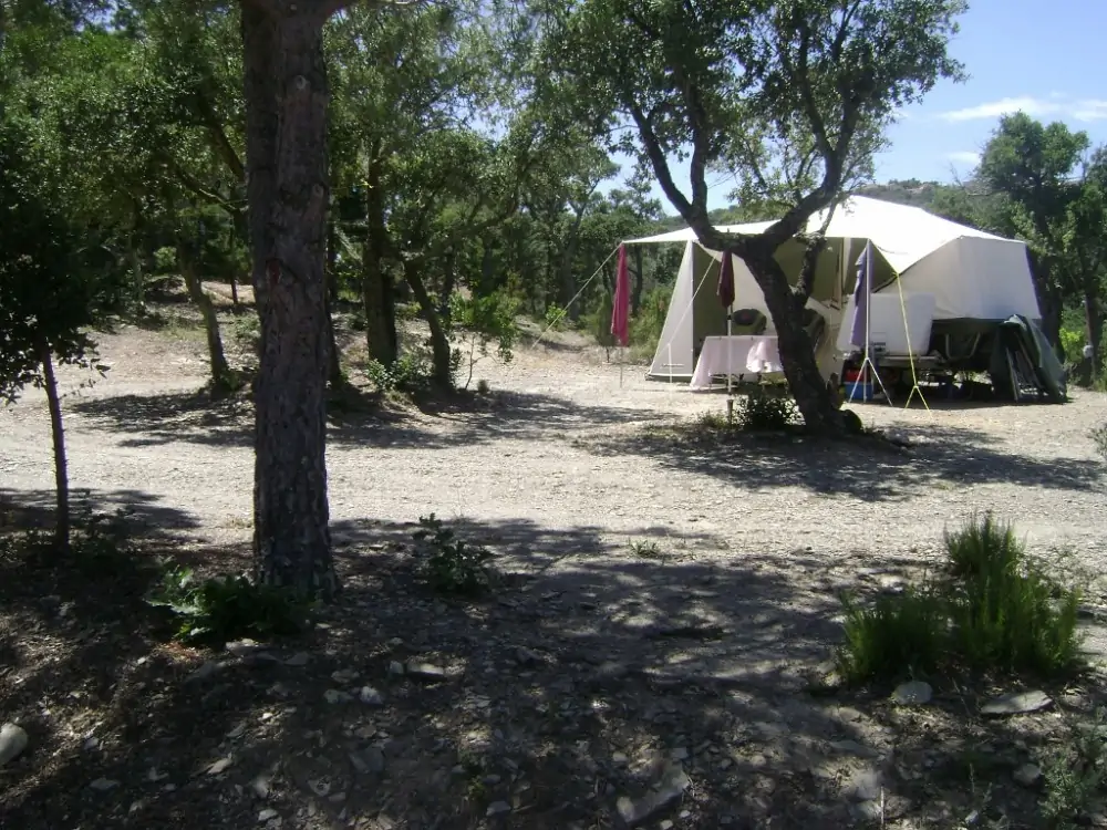 Camping-Al-Comu-Llauro-kleine-rustige-Franse-camping Camping-Al-Comu-Llauro-kleine-rustige-Franse-camping
