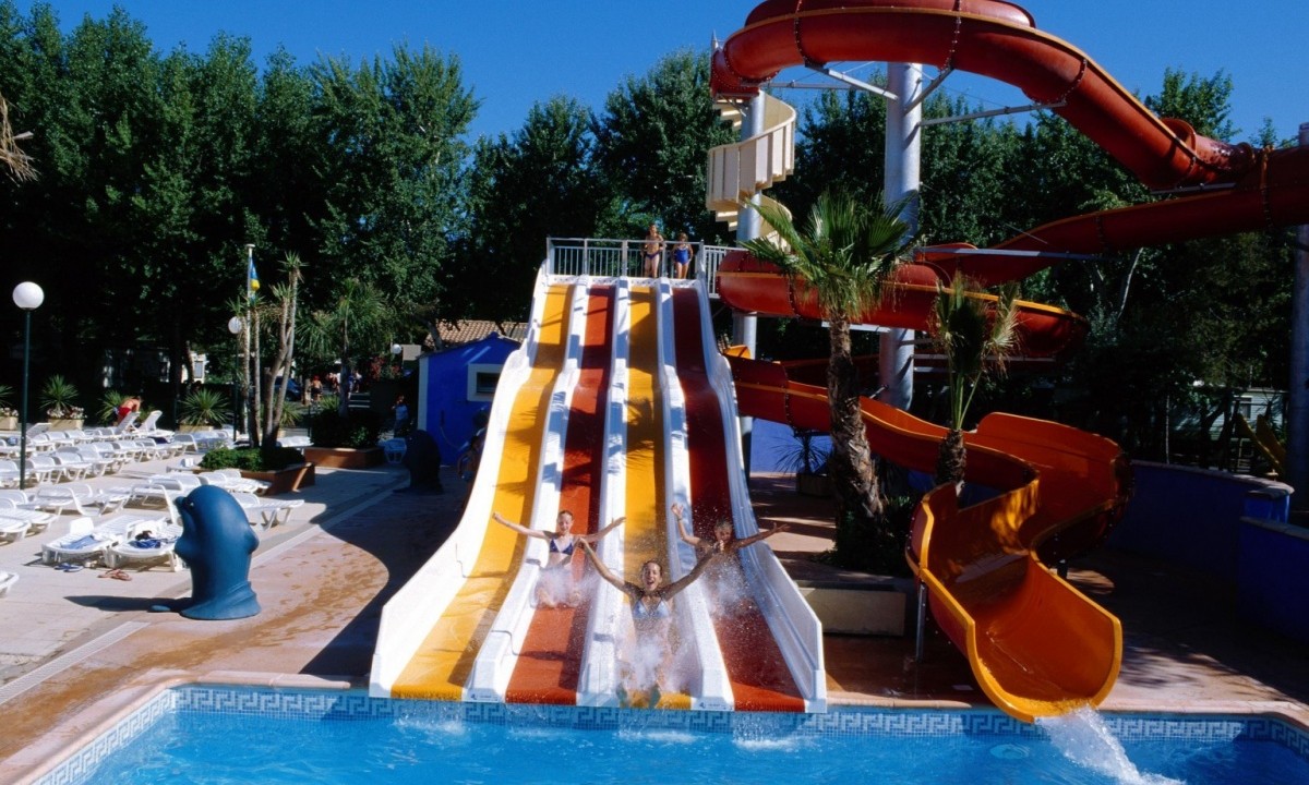 Camping-Les-Sablons-glijbanen Camping-Les-Sablons-glijbanen