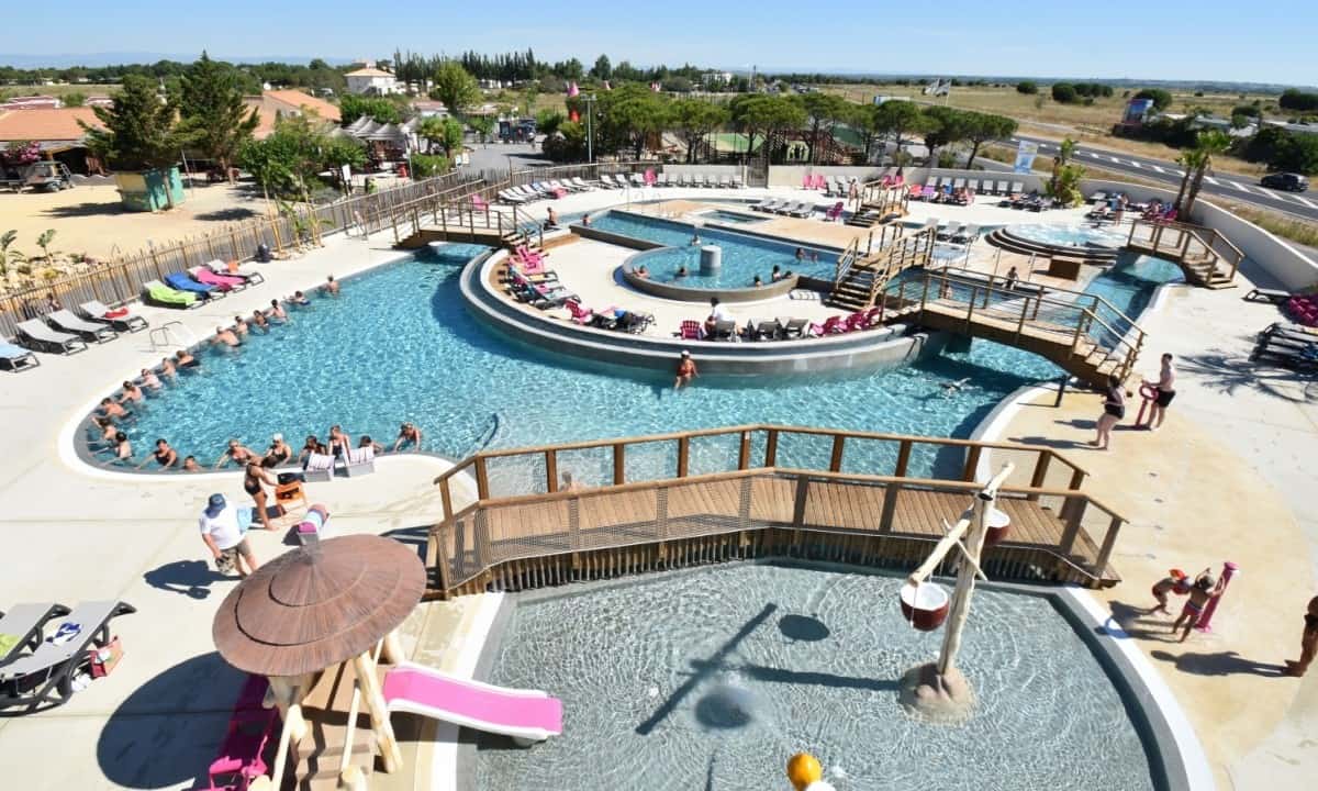 Camping-Mas-des-Lavandes-zwembad Camping-Mas-des-Lavandes-zwembad