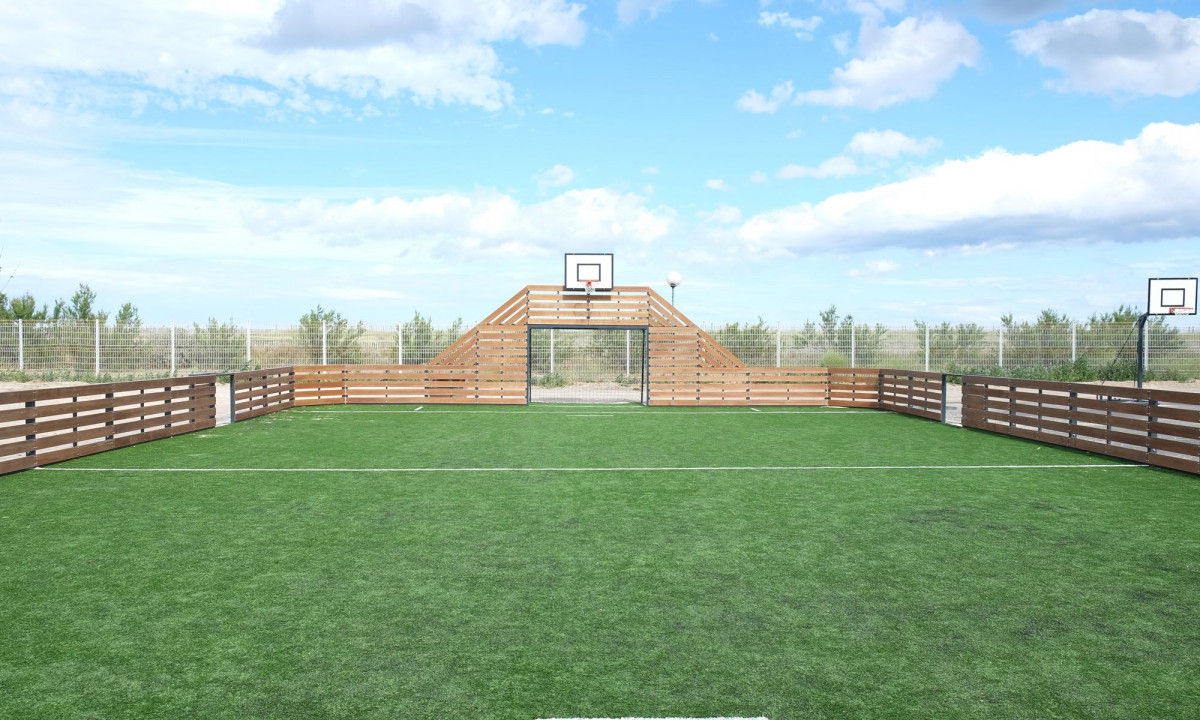 Camping-Les-Dunes-Torreilles-sportveld Camping-Les-Dunes-Torreilles-sportveld