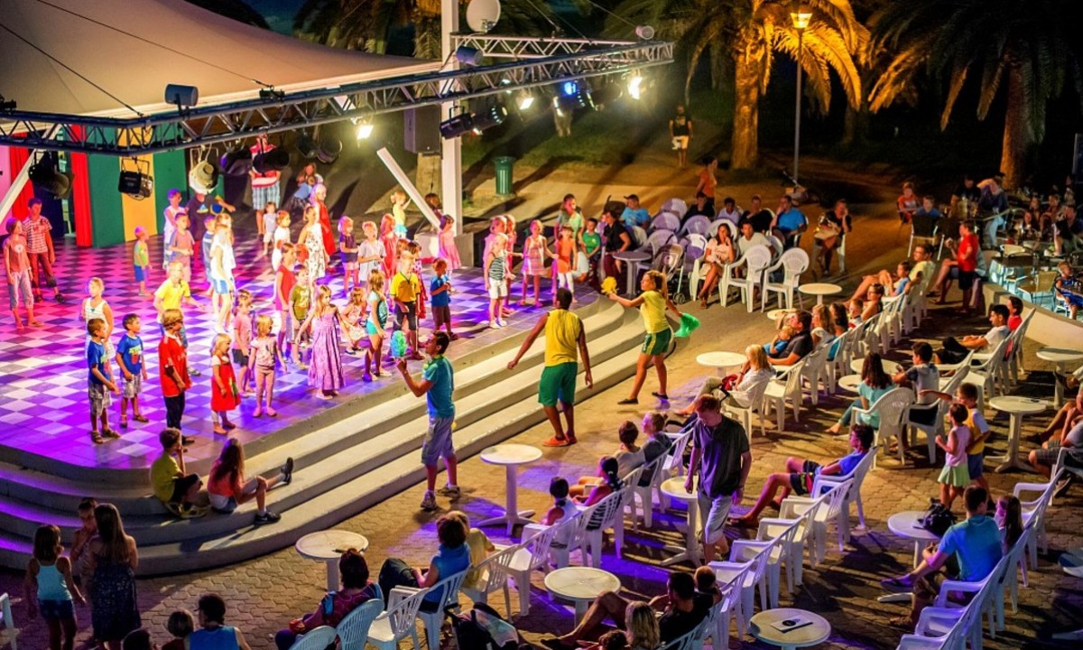Camping-Marina-d-Erba-Rossa-animatie Camping-Marina-d-Erba-Rossa-animatie