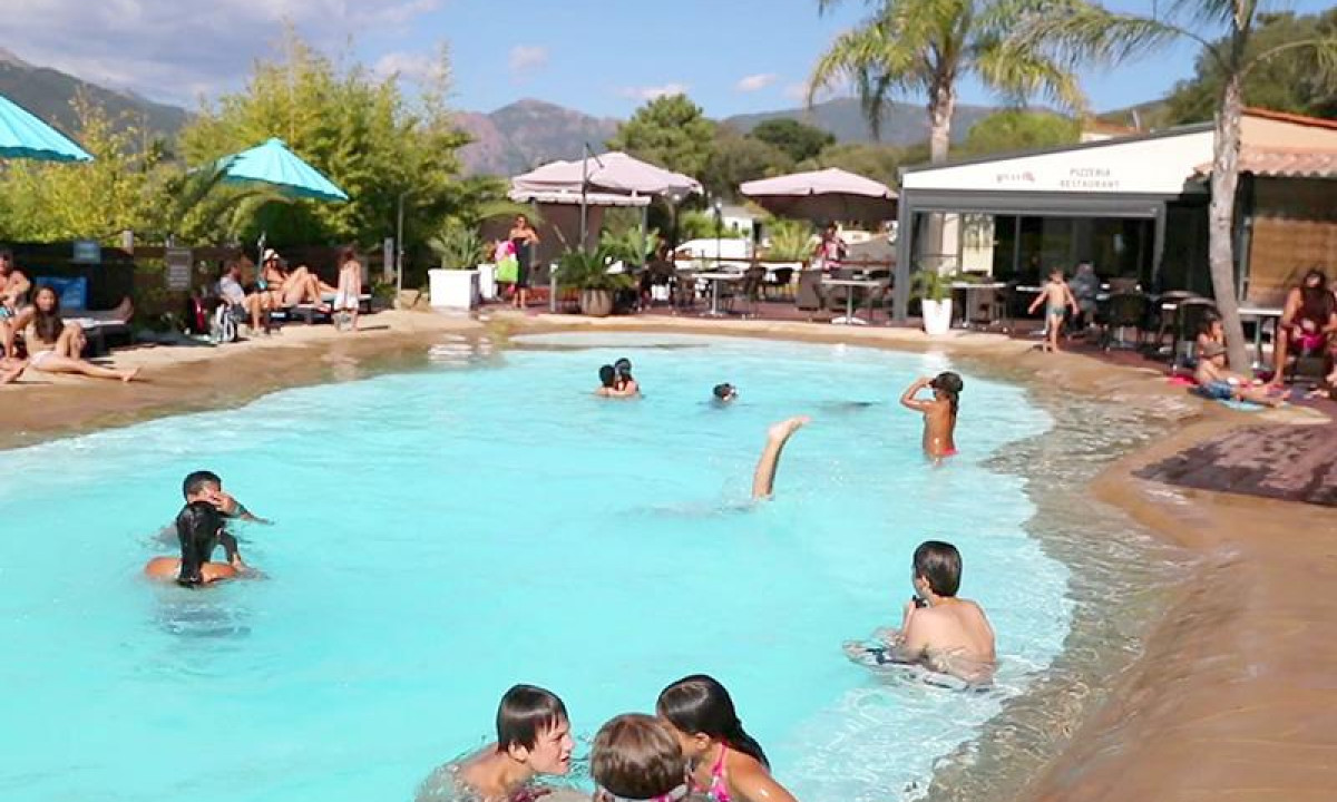 camping-colomba-zwembad camping-colomba-zwembad