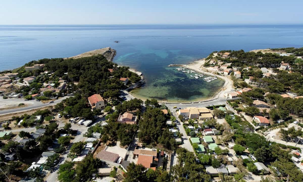 Camping-Lou-Cigalon-ligging