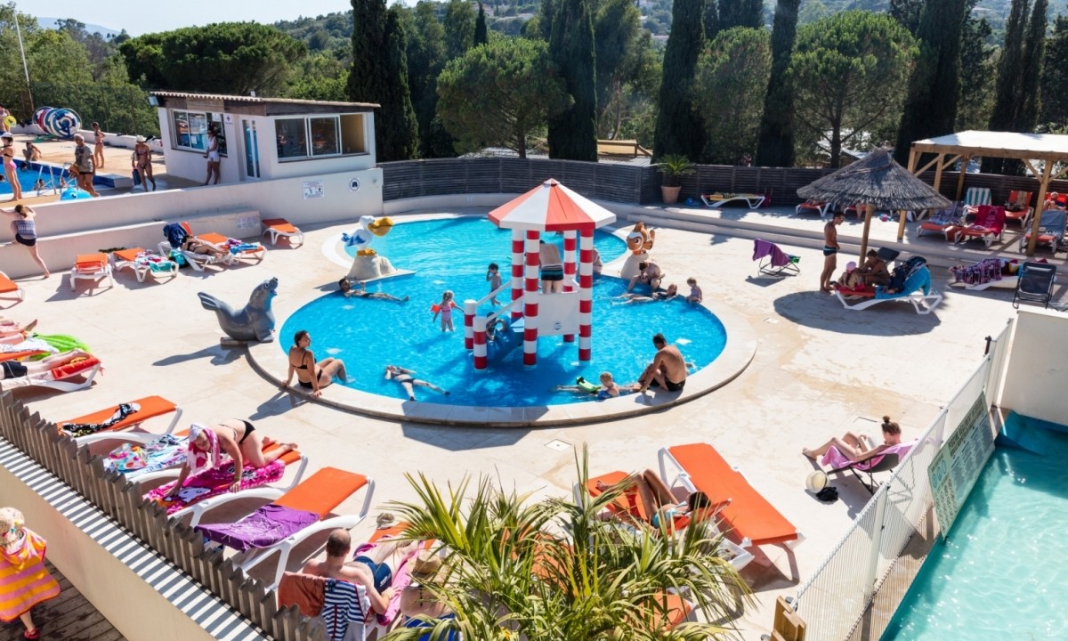 Camping-Domaine-des-Naïades-kinderbad Camping-Domaine-des-Naïades-kinderbad