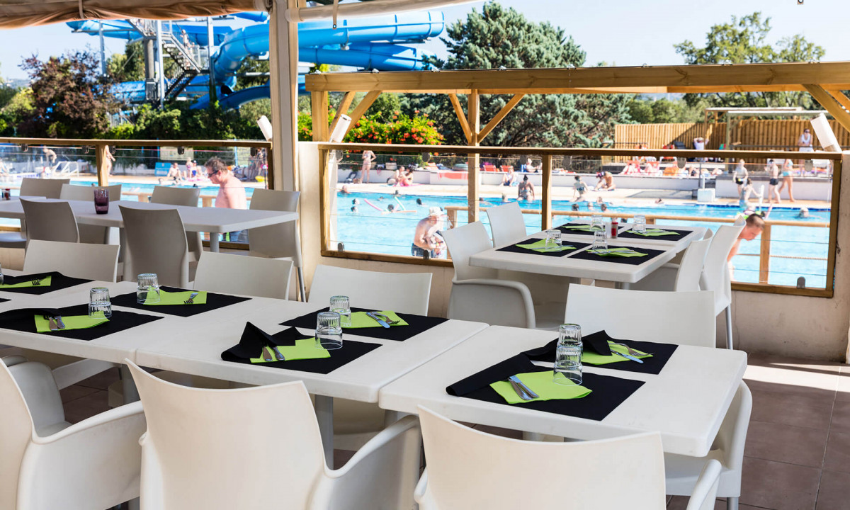 Camping-Domaine-des-Naïades-restaunrant Camping-Domaine-des-Naïades-restaunrant