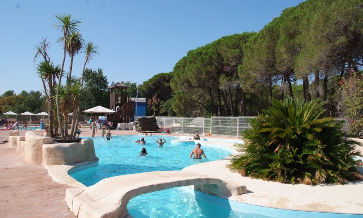 Camping-Parc-Saint-James-Oasis-zwembad Camping-Parc-Saint-James-Oasis-zwembad