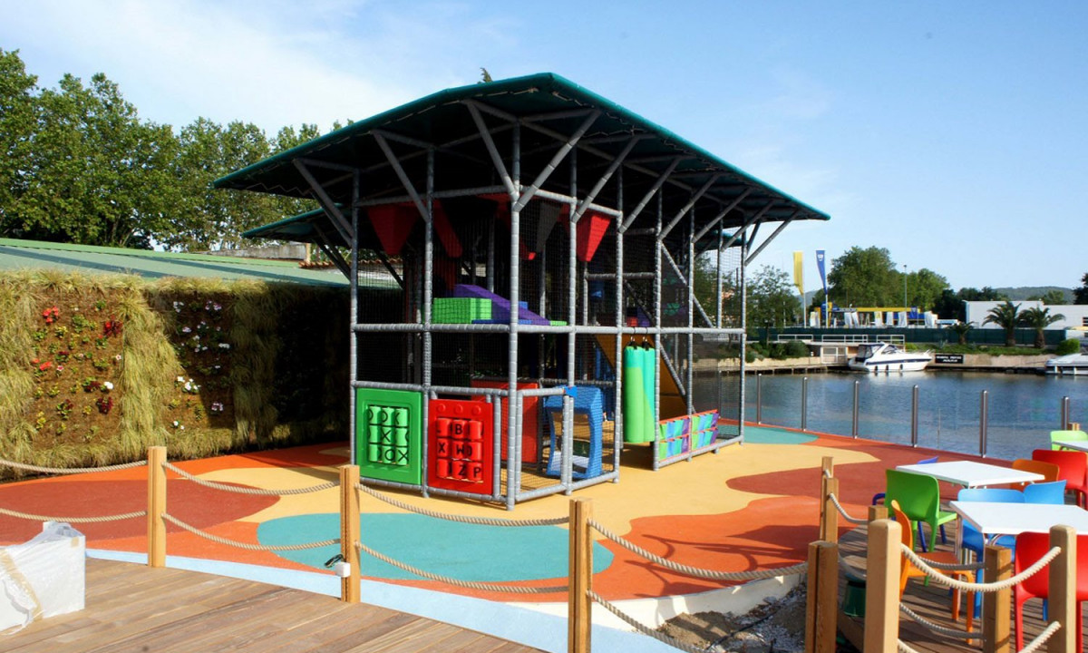 Camping-Holiday-Marina-Resort-apekooi Camping-Holiday-Marina-Resort-apekooi