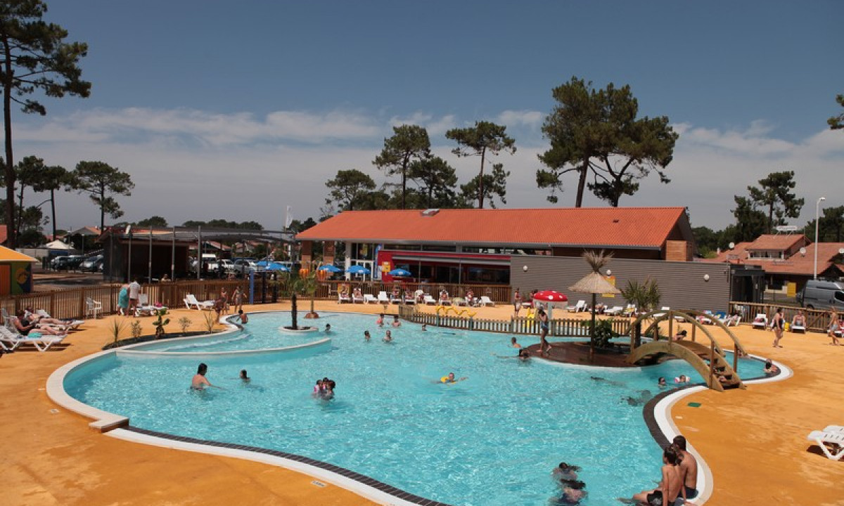 Camping-Plage-Sud-kinderbad Camping-Plage-Sud-kinderbad