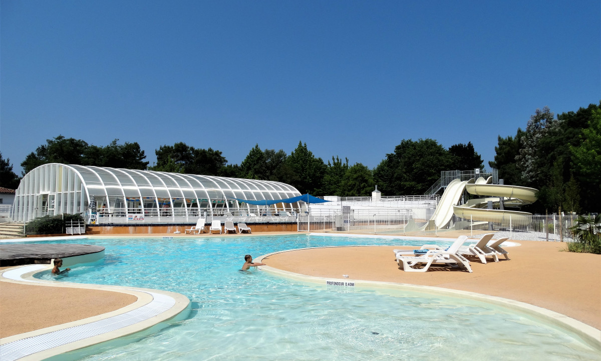Camping-L-Airial-zwemabd-2 Camping-L-Airial-zwemabd-2