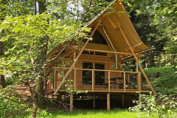 Camping Huttopia Wattwiller lodgetenten
