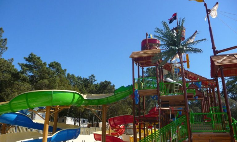 Camping La Côte D Argent piratenglijbaan 768x461