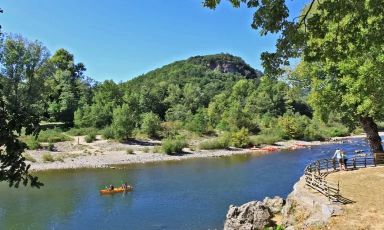 Camping L Ardéchois Ardeche rivier 768x461