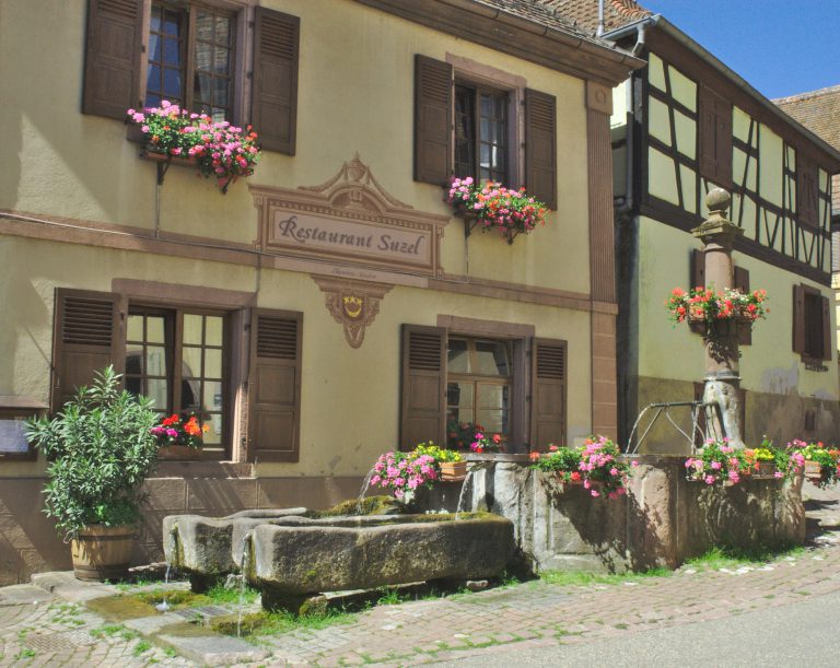 Hunawihr Fontein 768x611