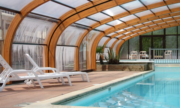 Camping Bellevue Deauville overdekt zwembad 768x461