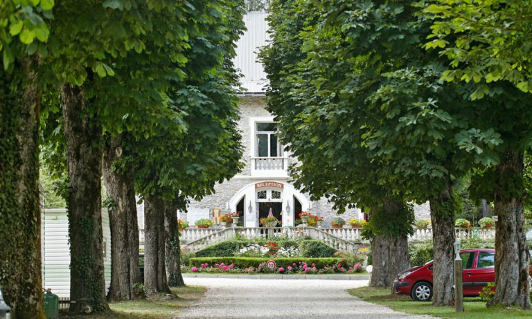 Camping Château de Rochetaillée receptie 768x461