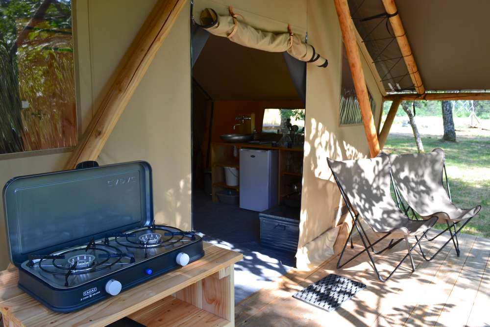 Camping Huttopia Bourg Saint Maurice in Bourg-Saint-Maurice,  Auvergne-Rhne-Alpes, Frankrijk