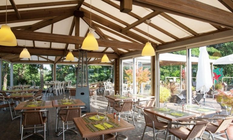 Camping Le Mané Guernehué restaurant 768x461