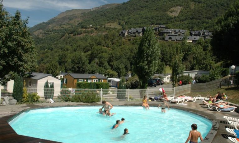 Camping Airotel Pyrénées zwembad 768x461