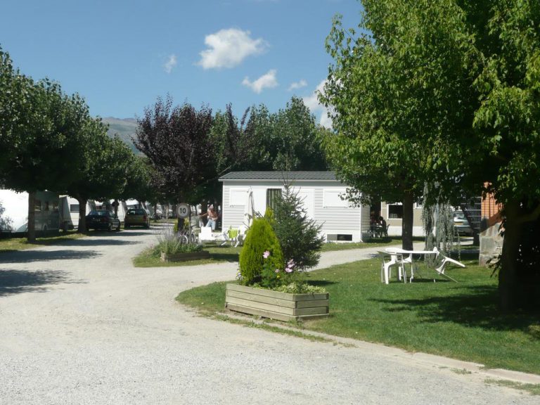 Camping Mas Piques staanplaats 768x576