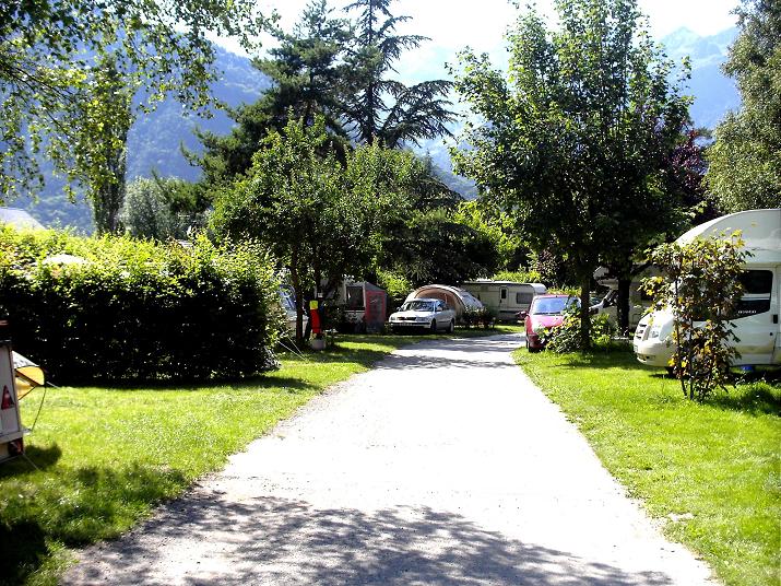 Camping les Cascades Le Bourg d Oisans staanplaatsen