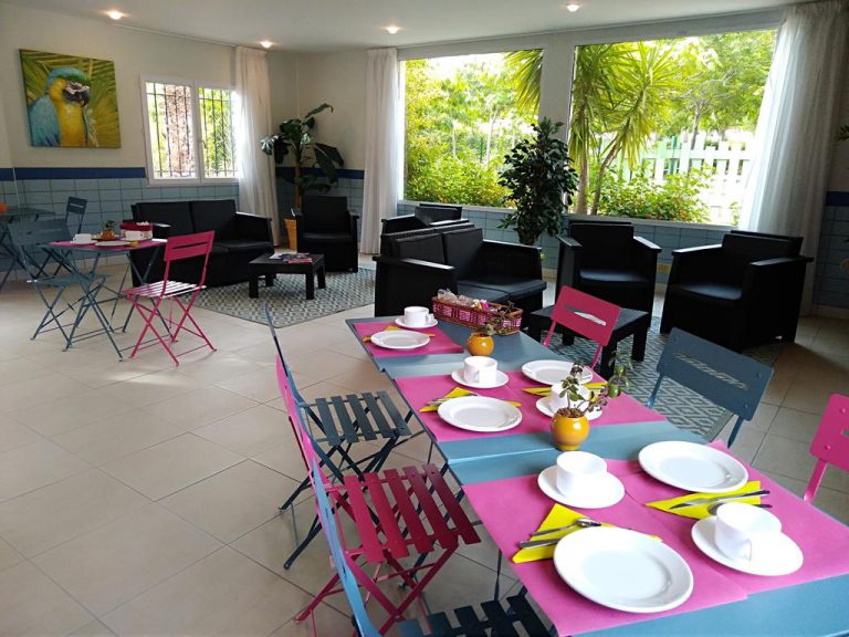 Camping La Pinède Enchantée in Argelès sur Mer restaurant 768x576