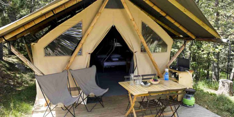 Camping Huttopia Baie du Mont St Michel safariten huren 768x383