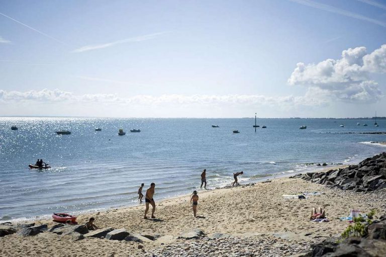 Camping Huttopia Côte Sauvage stradn 2 768x511