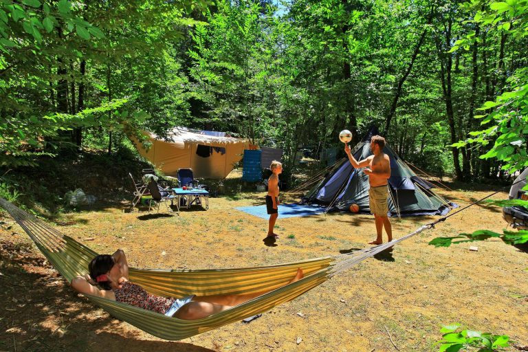 Camping Le Pech Charmant staanplaats 768x512