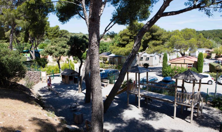 Camping Les Pascalounet speeltuin 768x458
