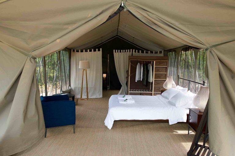 Camping Aux Lodges Du Mas De Nadal safaritent huren 768x511