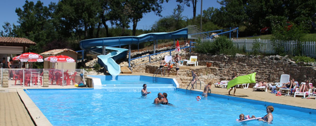 Camping Des Bastides zwembad