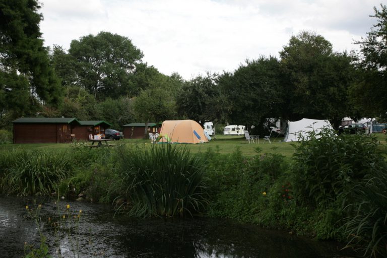 Camping La Touche staanplaats 768x512