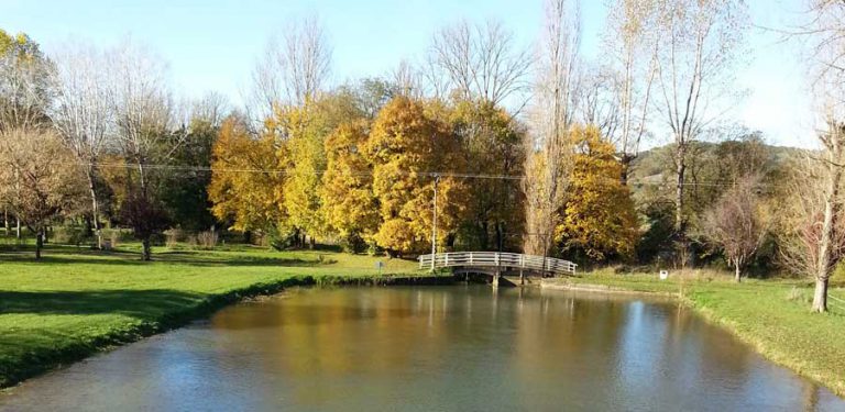 Camping Les Rives Du Céou visvijver 768x375