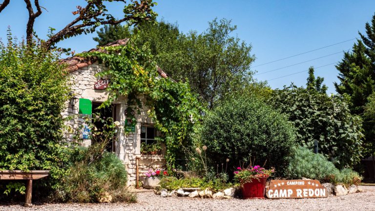 Camping Camp Redon receptie 768x432