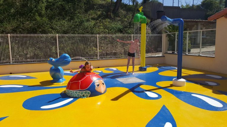 Camping Laborie Ardeche waterspeeltuin 768x432
