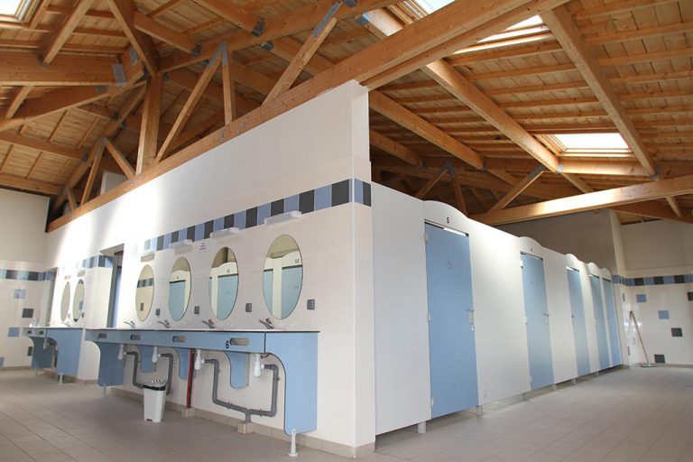 Camping la Renaudiere sanitair 768x512