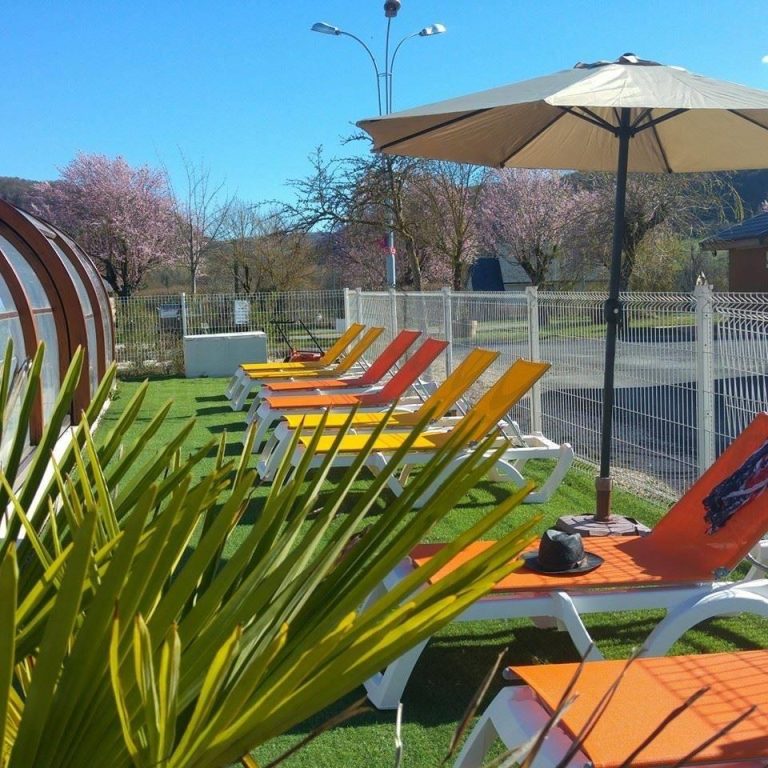 000005982201 768x768